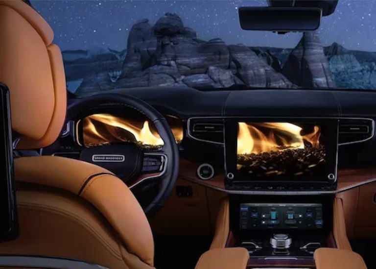 2024 Grand Wagoneer: Large and Luxurious SUV