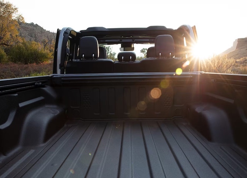 The 2025 Jeep Gladiator is one of the most versatile vehicles on the market, offering an eight-speed automatic transmission.