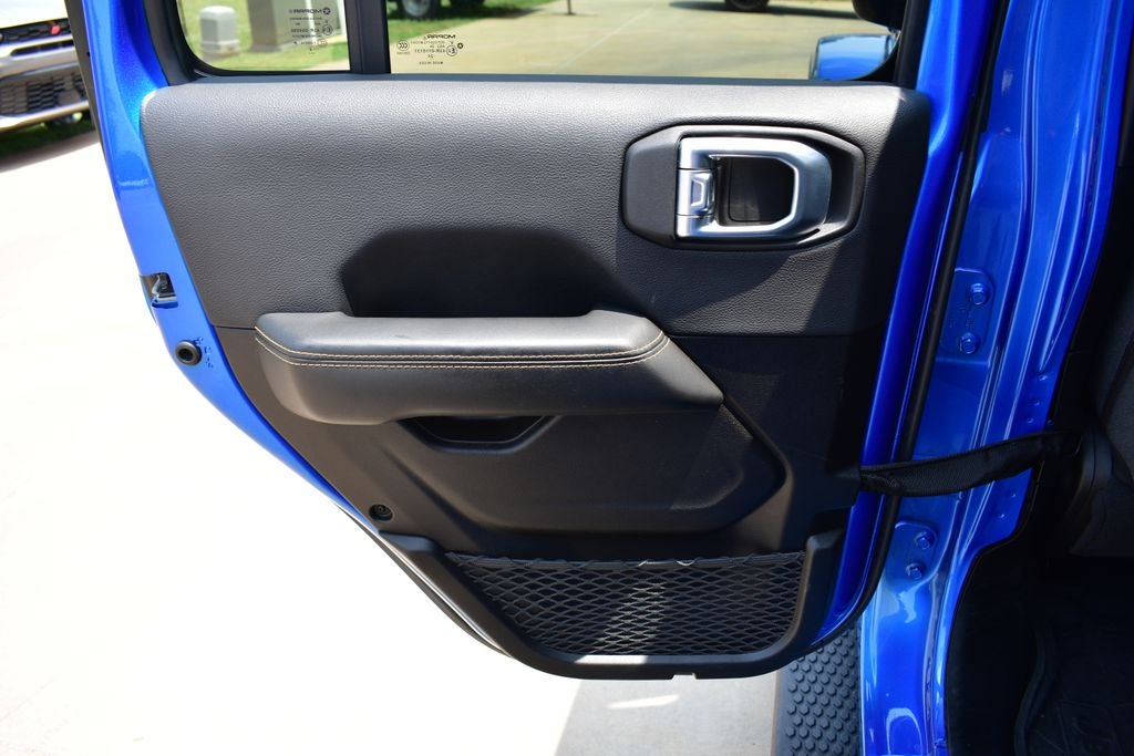 2024 Jeep Wrangler 4-Door Sahara 4x4