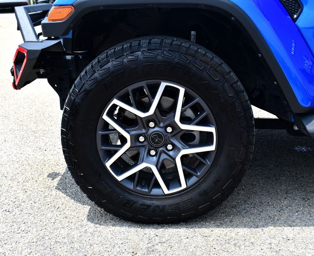 2024 Jeep Wrangler 4-Door Sahara 4x4