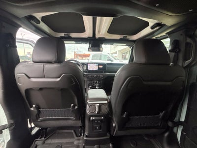 2027 Jeep Wrangler WRANGLER 4-DOOR SAHARA