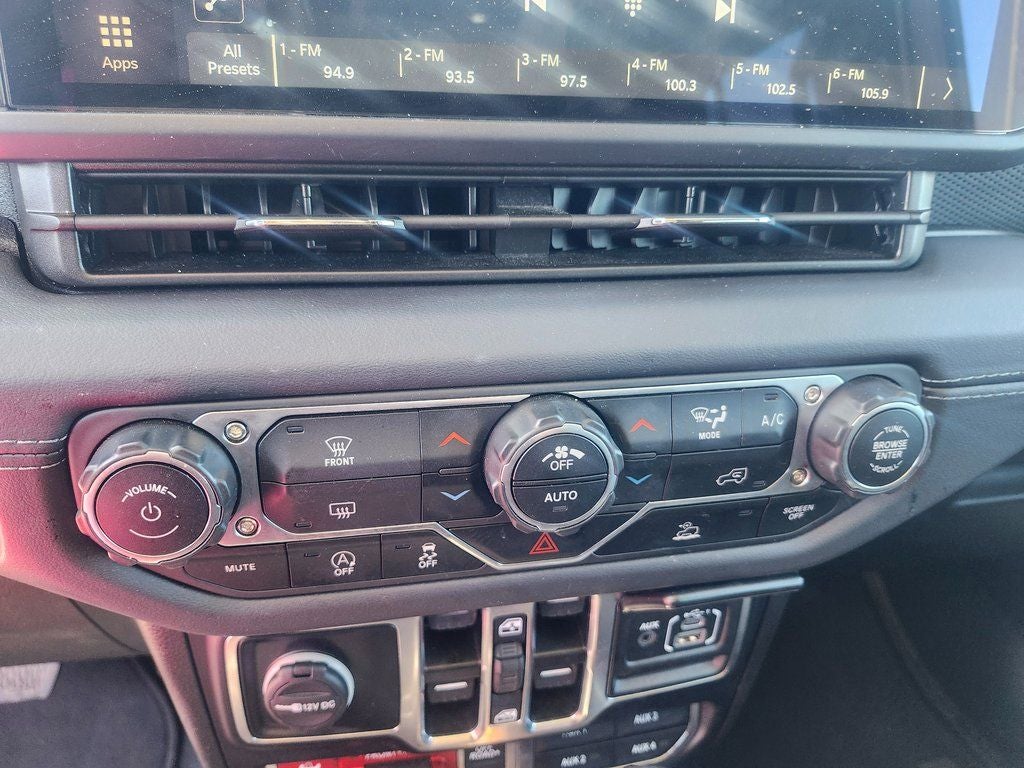 2025 Jeep Wrangler 4-Door Rubicon 4x4