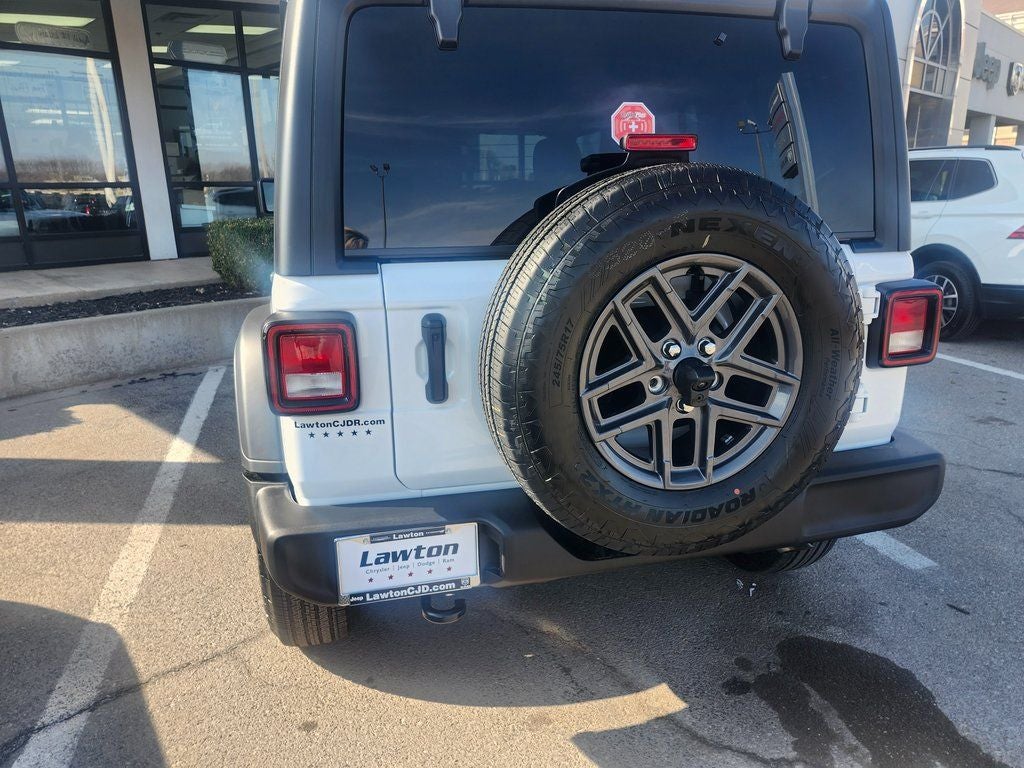 2026 Jeep Wrangler 4-Door Sport RHD 4x4