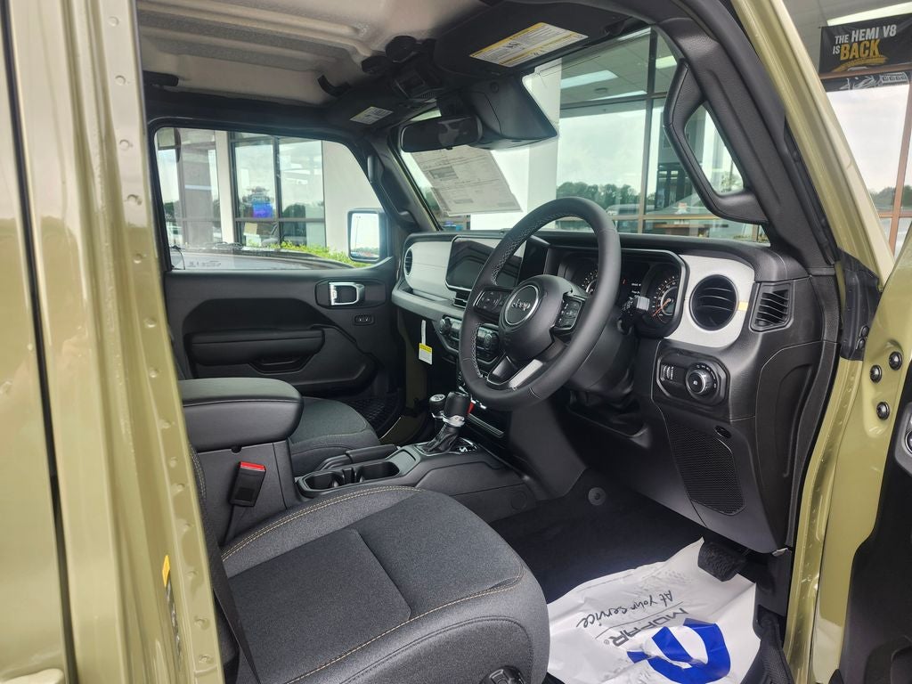2026 Jeep Wrangler 4-Door Sport RHD 4x4