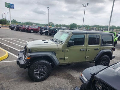 2026 Jeep Wrangler 4-Door Sport RHD 4x4