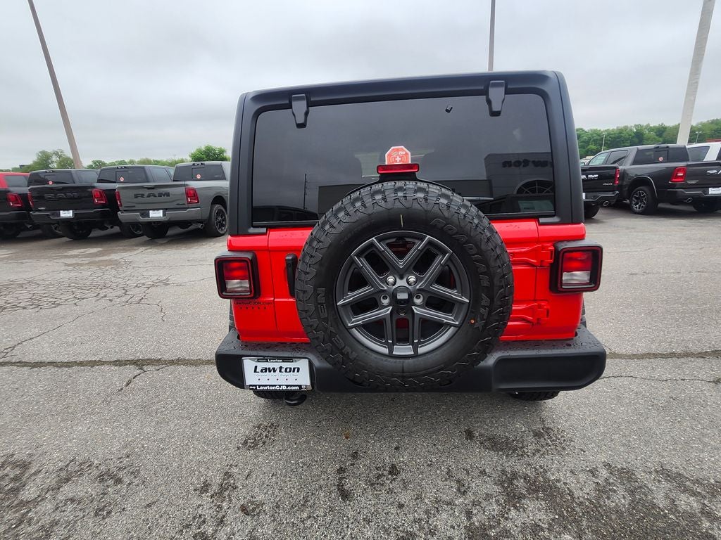 2026 Jeep Wrangler 4-Door Sport RHD 4x4