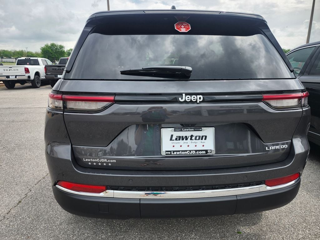 2026 Jeep Grand Cherokee GRAND CHEROKEE LAREDO 4X2