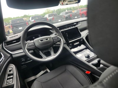 2026 Jeep Grand Cherokee GRAND CHEROKEE LAREDO 4X2