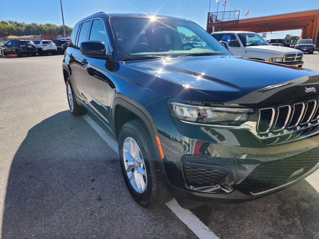 2025 Jeep Grand Cherokee GRAND CHEROKEE LAREDO X 4X2