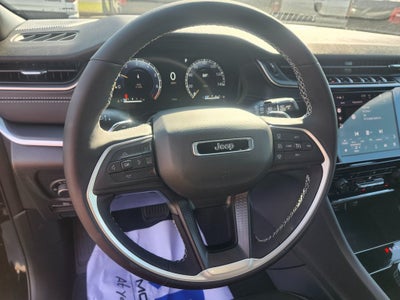 2025 Jeep Grand Cherokee GRAND CHEROKEE ALTITUDE 4X2