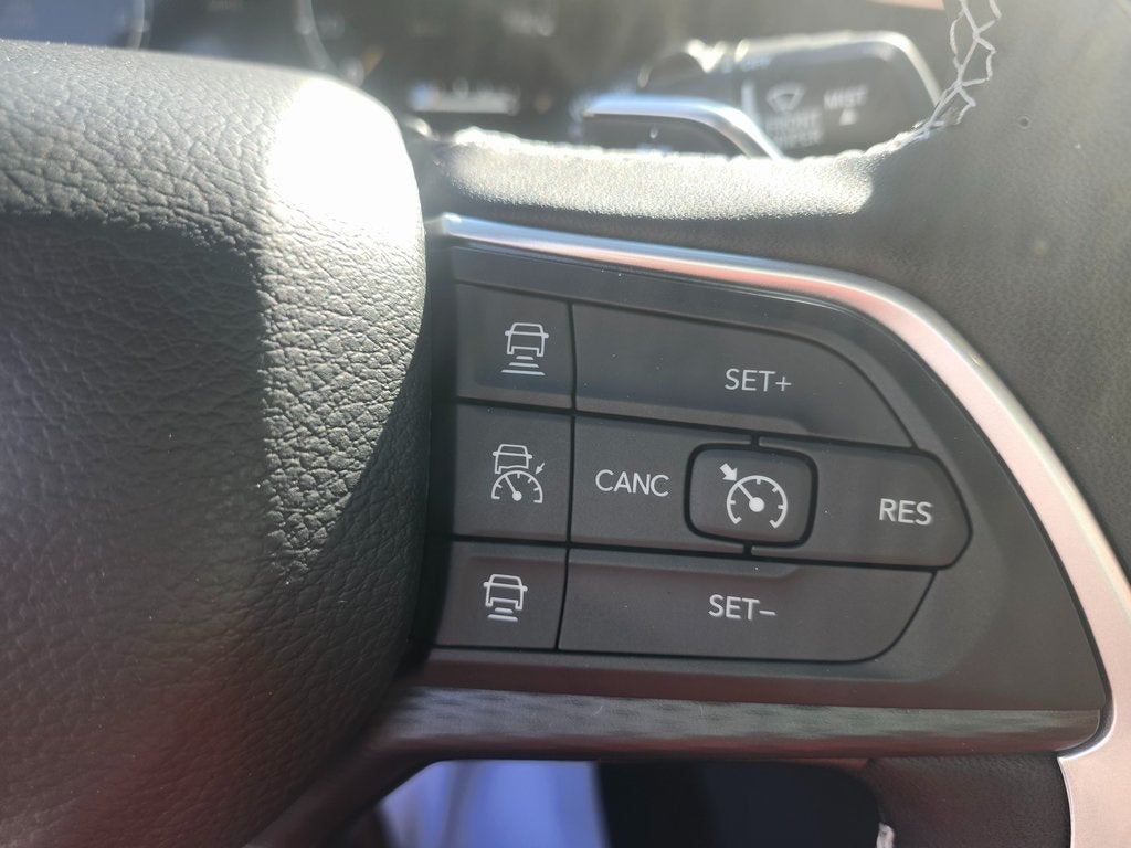 2025 Jeep Grand Cherokee GRAND CHEROKEE ALTITUDE 4X2