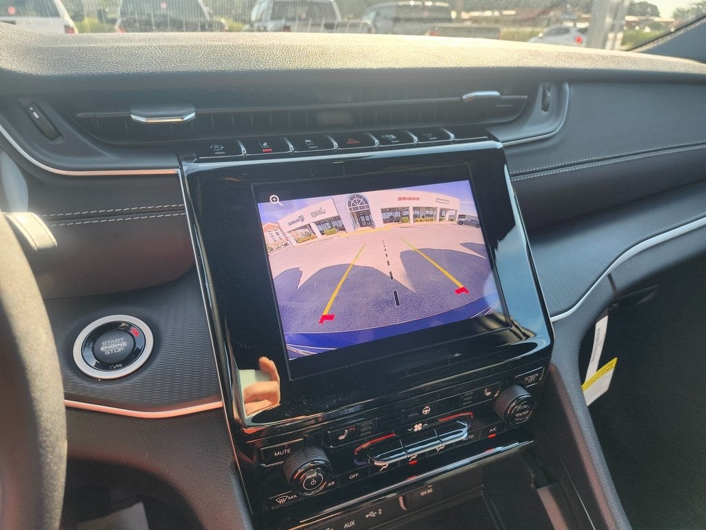 2025 Jeep Grand Cherokee GRAND CHEROKEE ALTITUDE 4X2