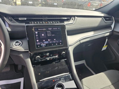 2026 Jeep Grand Cherokee GRAND CHEROKEE LAREDO 4X2