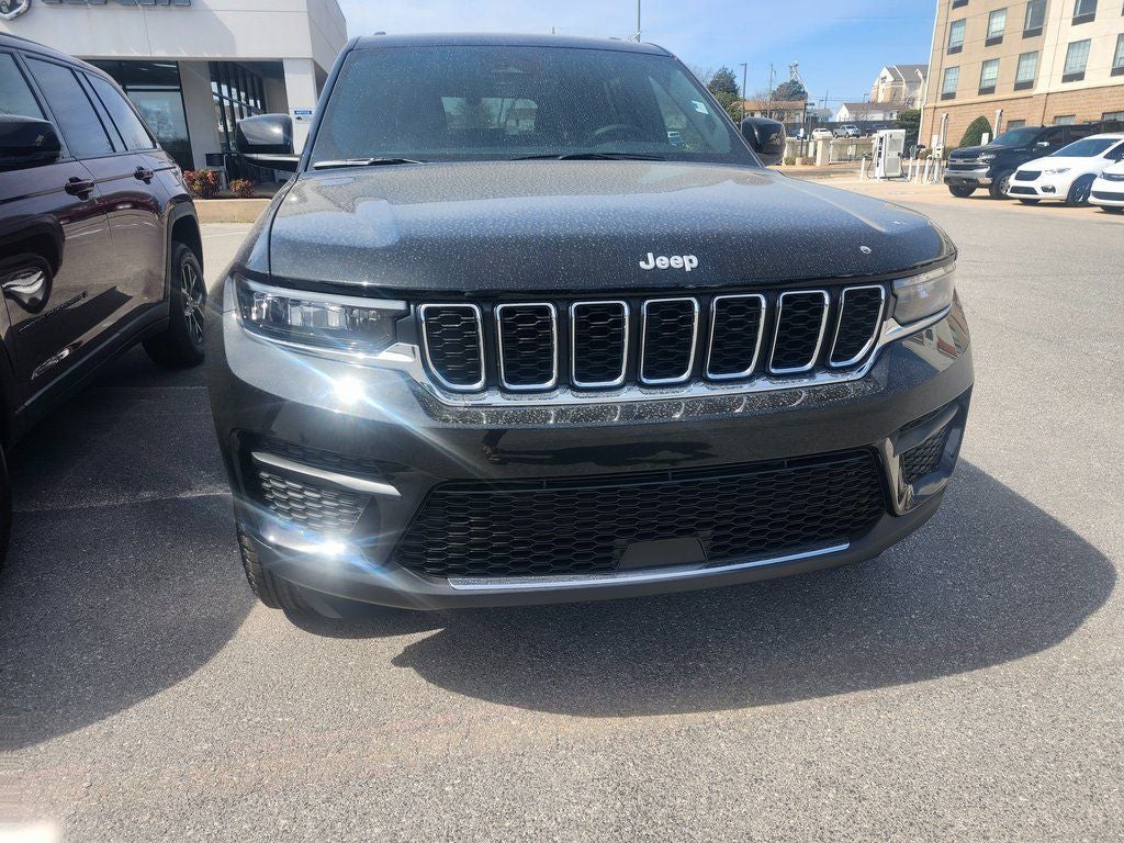 2026 Jeep Grand Cherokee GRAND CHEROKEE LAREDO 4X2
