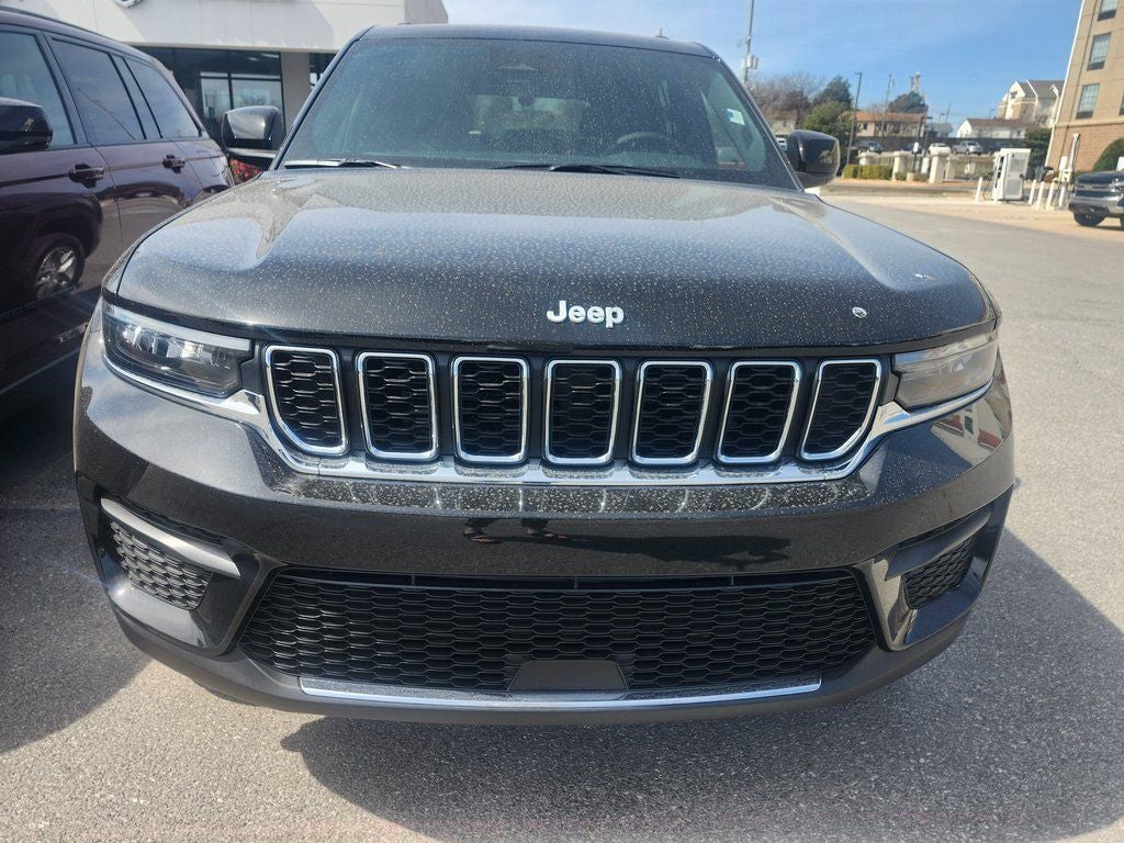 2026 Jeep Grand Cherokee GRAND CHEROKEE LAREDO 4X2