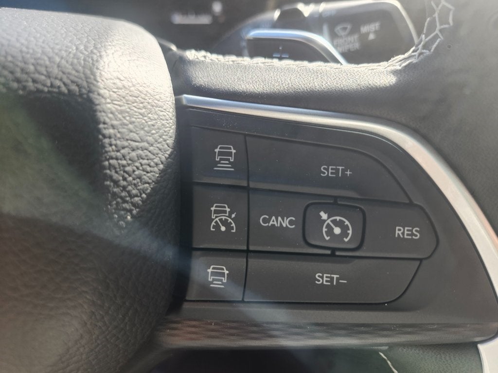 2025 Jeep Grand Cherokee GRAND CHEROKEE LAREDO X 4X2