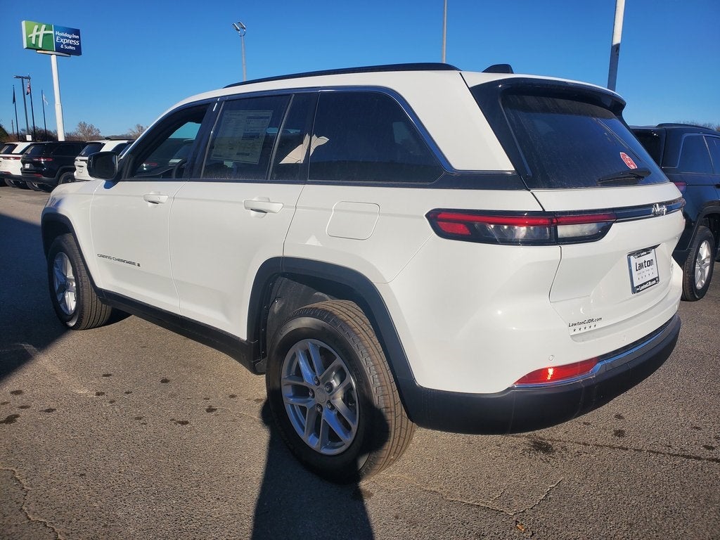 2025 Jeep Grand Cherokee GRAND CHEROKEE LAREDO X 4X2