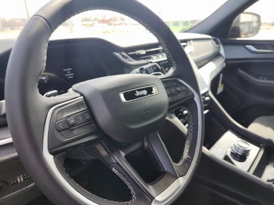 2026 Jeep Grand Cherokee GRAND CHEROKEE LAREDO 4X2