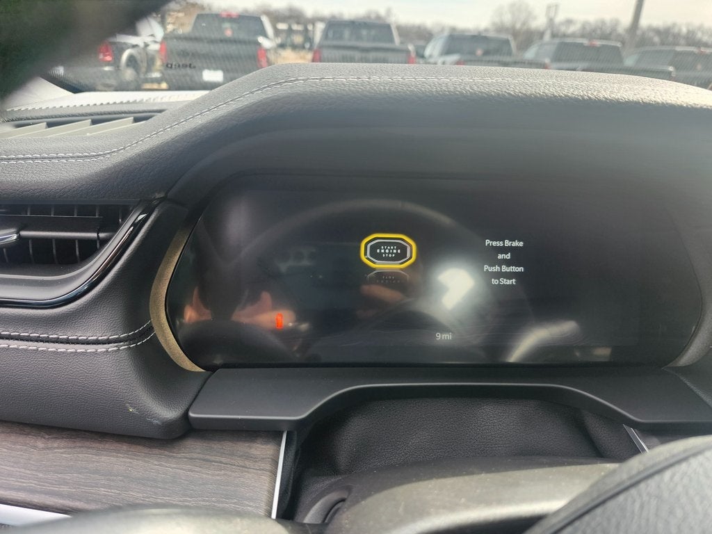 2026 Jeep Grand Cherokee GRAND CHEROKEE LAREDO ALTITUDE 4X2