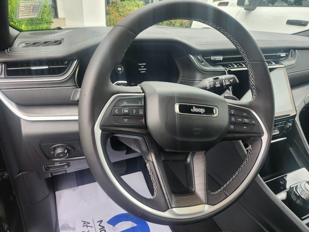 2025 Jeep Grand Cherokee GRAND CHEROKEE LIMITED 4X2