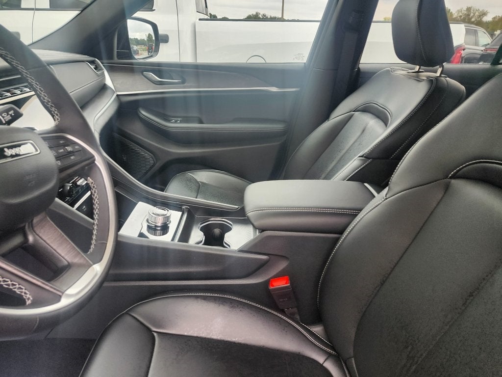 2025 Jeep Grand Cherokee GRAND CHEROKEE LIMITED 4X2