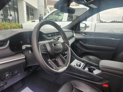 2025 Jeep Grand Cherokee GRAND CHEROKEE LIMITED 4X2