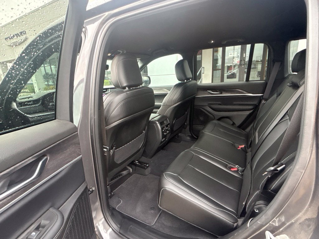 2025 Jeep Grand Cherokee Limited 4x4