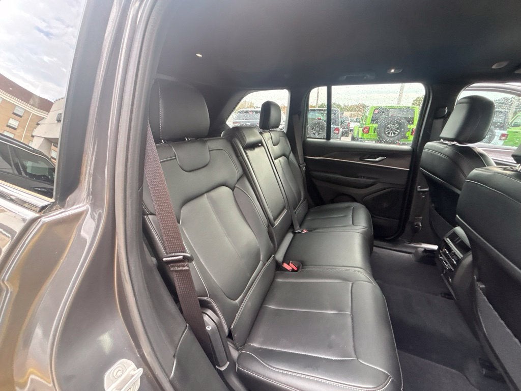 2025 Jeep Grand Cherokee Limited 4x4