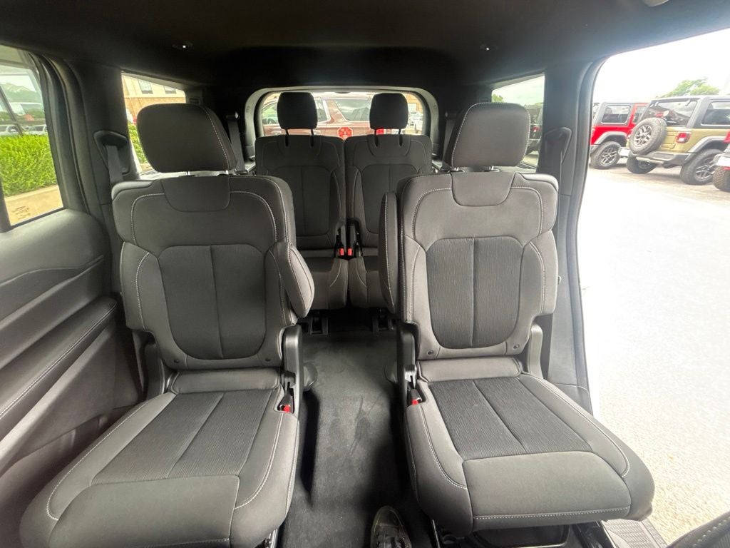 2026 Jeep Grand Cherokee GRAND CHEROKEE L LAREDO X 4X2