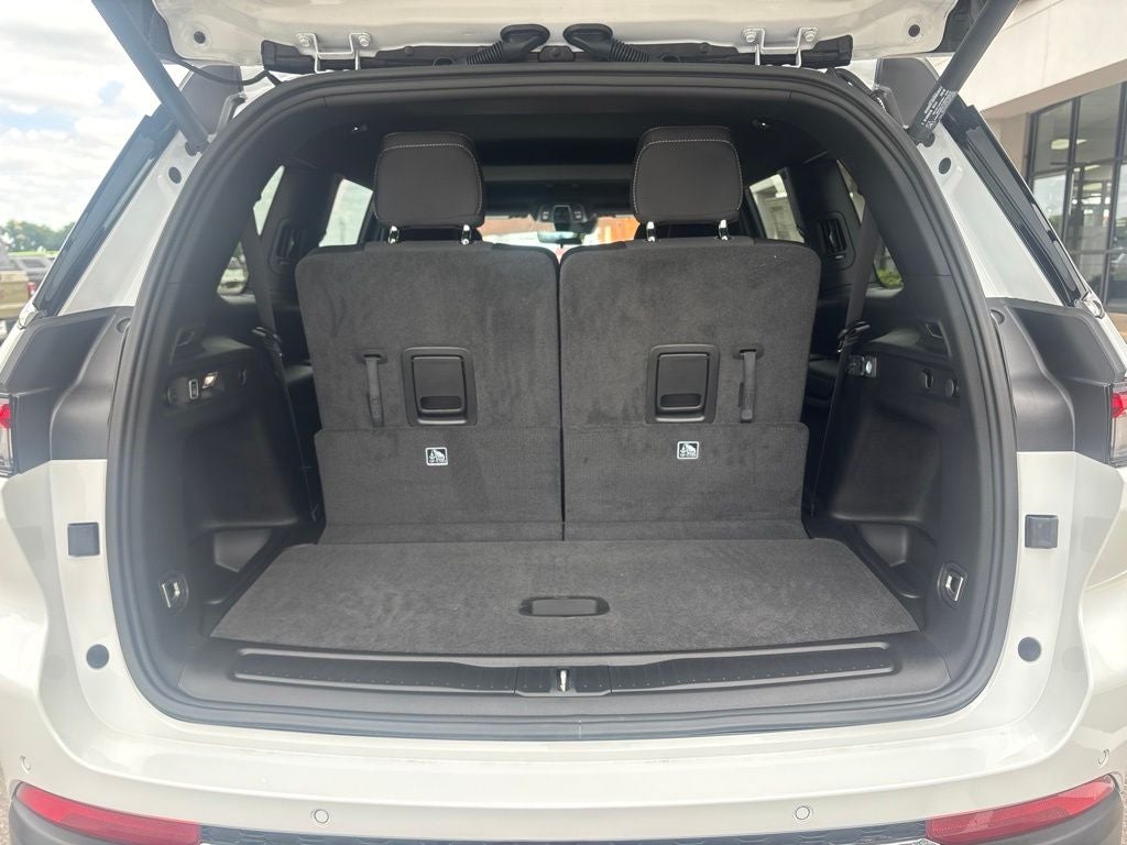 2026 Jeep Grand Cherokee GRAND CHEROKEE L LAREDO X 4X2