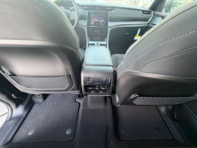 2026 Jeep Grand Cherokee GRAND CHEROKEE L LAREDO X 4X2