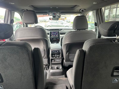 2026 Jeep Grand Cherokee GRAND CHEROKEE L LAREDO X 4X2