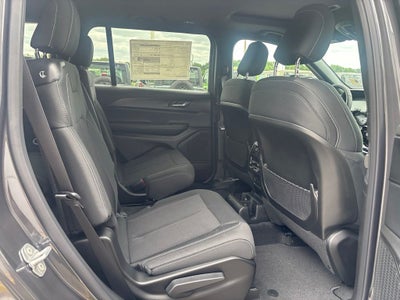 2026 Jeep Grand Cherokee GRAND CHEROKEE L LAREDO X 4X2