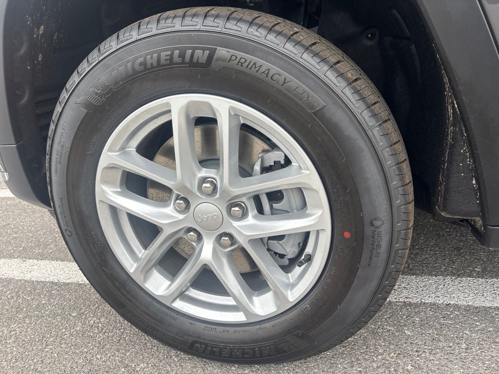 2026 Jeep Grand Cherokee GRAND CHEROKEE L LAREDO X 4X2