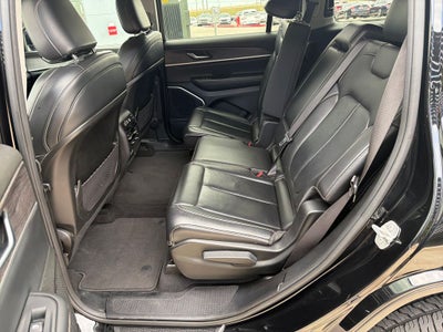 2022 Jeep Grand Cherokee L Limited 4x2