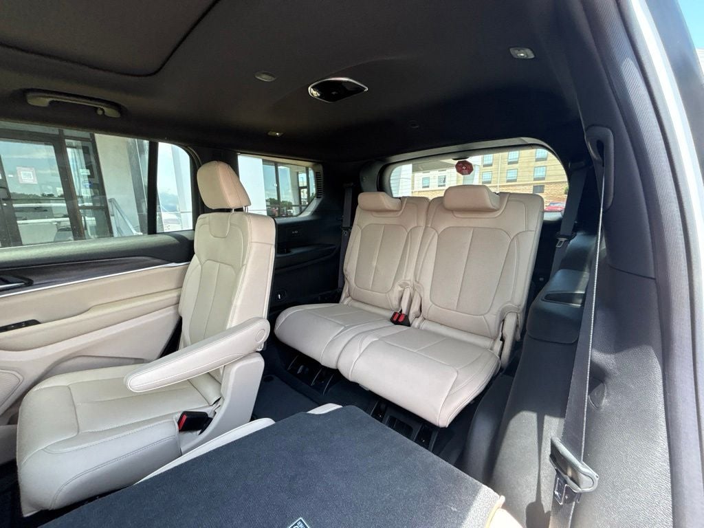 2026 Jeep Grand Cherokee GRAND CHEROKEE L LIMITED 4X2