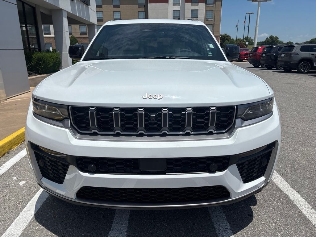 2026 Jeep Grand Cherokee GRAND CHEROKEE L LIMITED 4X2
