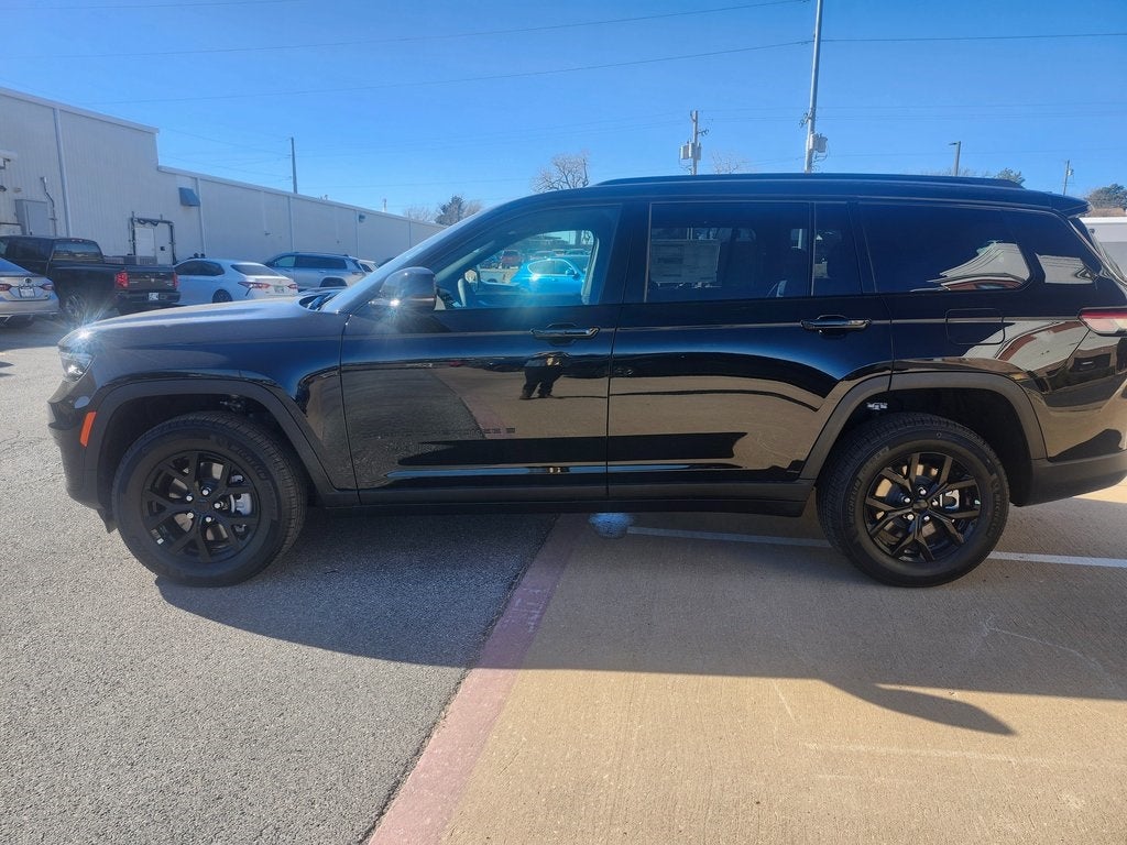 2025 Jeep Grand Cherokee GRAND CHEROKEE L ALTITUDE X 4X4