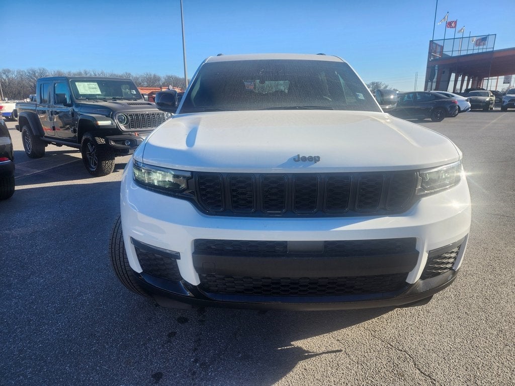 2025 Jeep Grand Cherokee GRAND CHEROKEE L LIMITED 4X4