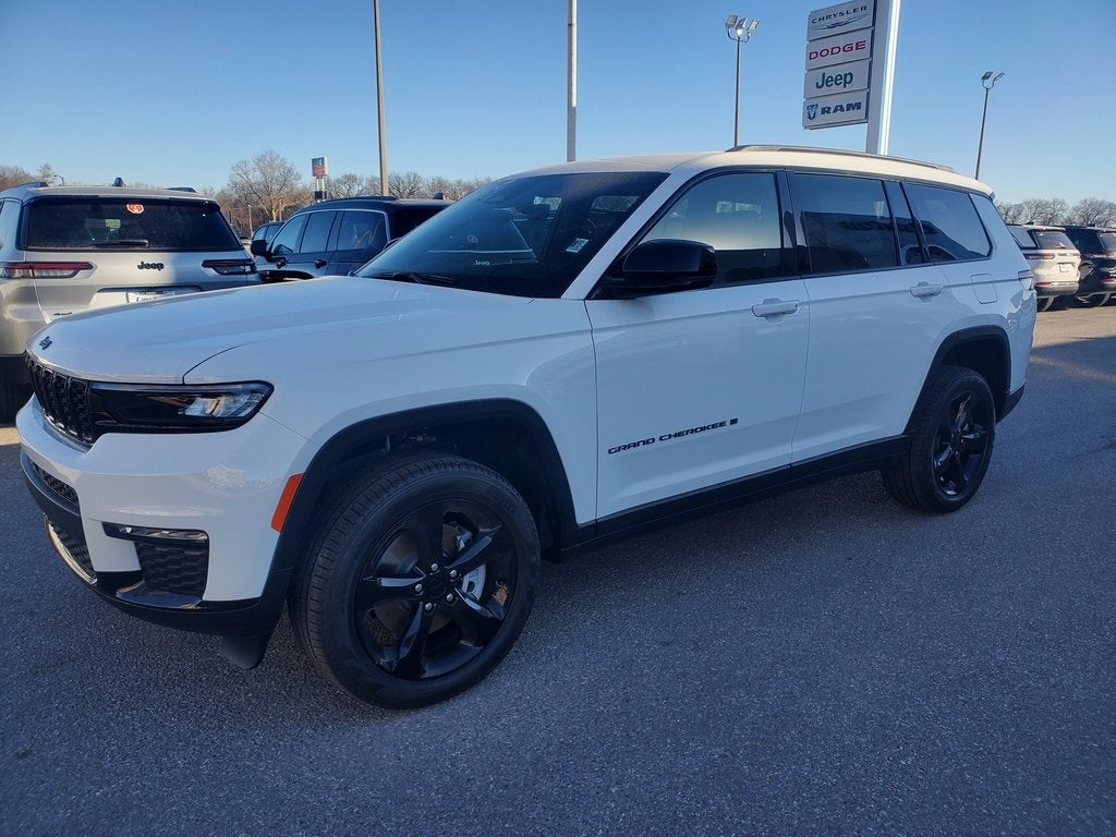 2025 Jeep Grand Cherokee GRAND CHEROKEE L LIMITED 4X4