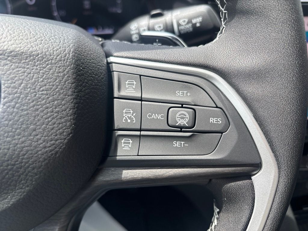 2026 Jeep Grand Cherokee GRAND CHEROKEE L LIMITED RESERVE 4X4