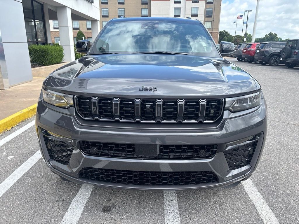 2026 Jeep Grand Cherokee GRAND CHEROKEE L LIMITED RESERVE 4X4