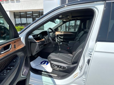 2026 Jeep Grand Cherokee GRAND CHEROKEE L SUMMIT 4X4