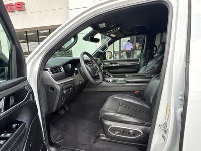 2023 Jeep Wagoneer L Series III 4x4