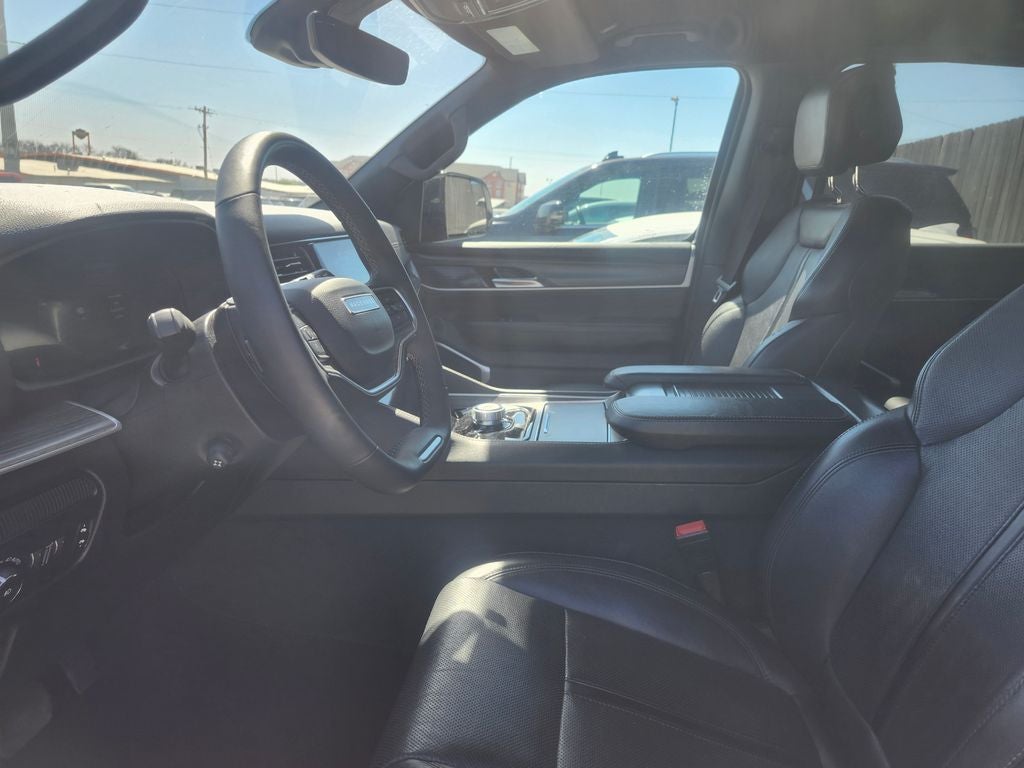 2024 Jeep Wagoneer Series II 4x2