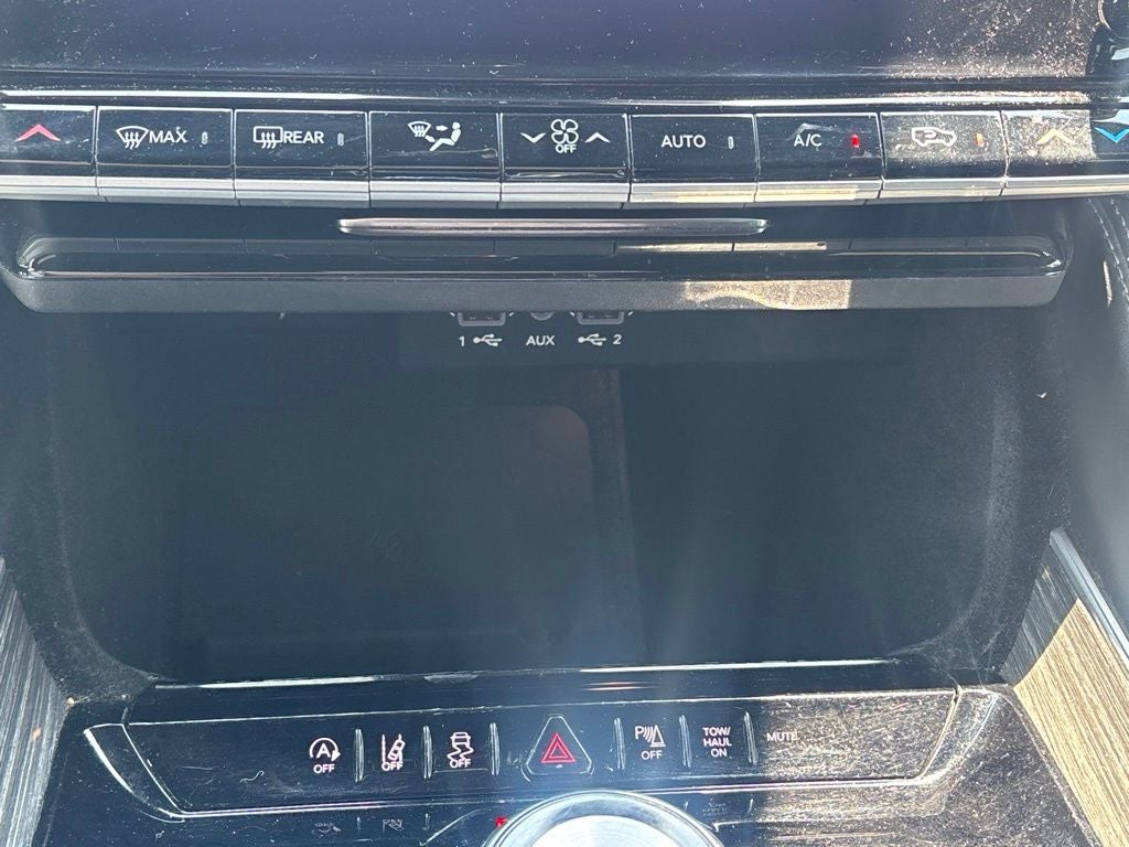 2022 Jeep Wagoneer Series III 4x2