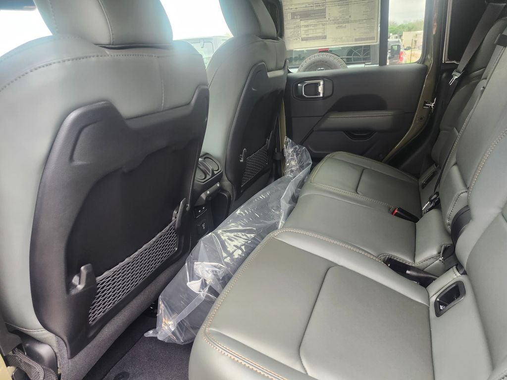 2026 Jeep Gladiator GLADIATOR MOJAVE X 4X4