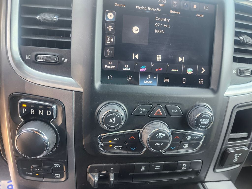 2023 RAM 1500 Classic Warlock Quad Cab 4x4 6'4' Box