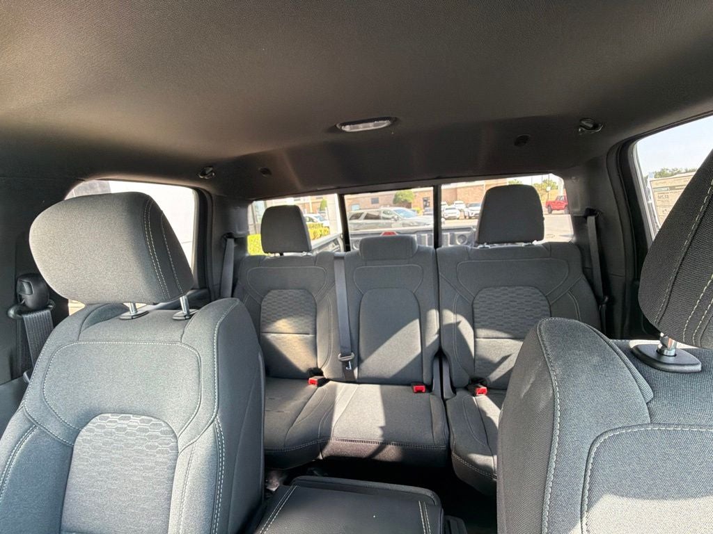 2026 RAM 1500 RAM 1500 EXPRESS QUAD CAB 4X2 6'4' BOX