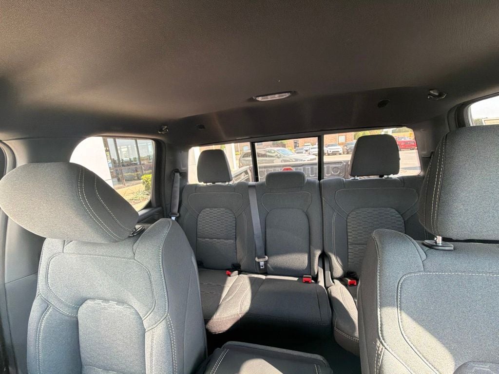 2026 RAM 1500 RAM 1500 EXPRESS QUAD CAB 4X2 6'4' BOX